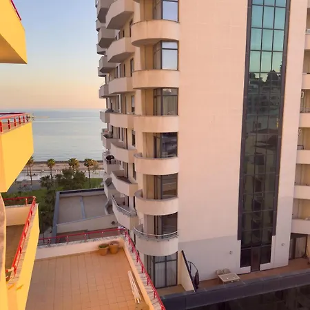 Sea View Lejlighed *